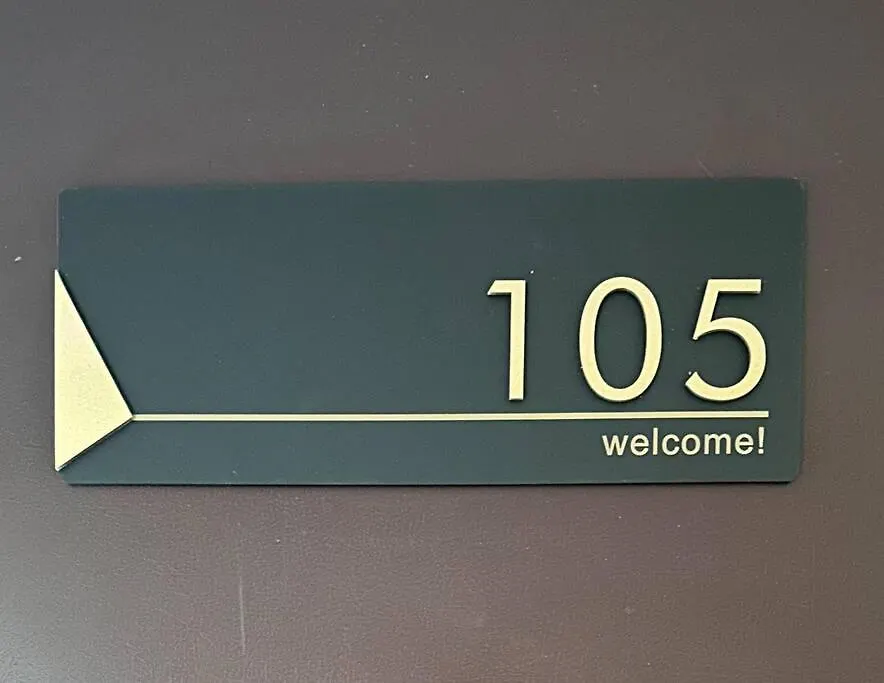 105号室花園駅2分ツインベットルームミニキッチンと専用バスルーム付き Osaka 0*,  Japan
